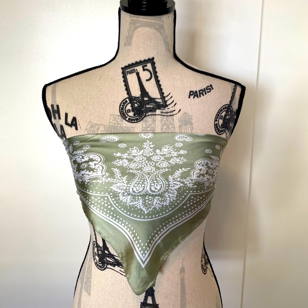 Urban Outfitters Bandana